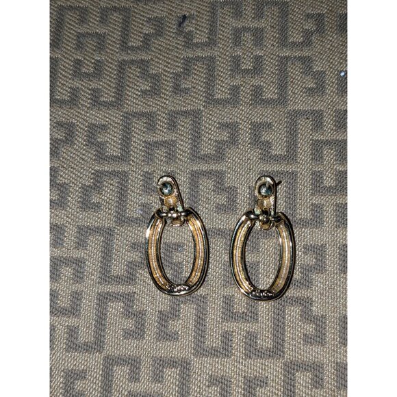 Napier Gold Tone Chunky Necklace & Earring Set With Adjustable Length & Post Ear - Picture 10 of 10